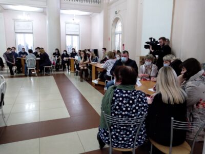 Наблюдателей учили наблюдать: специальный семинар прошёл в Павлове