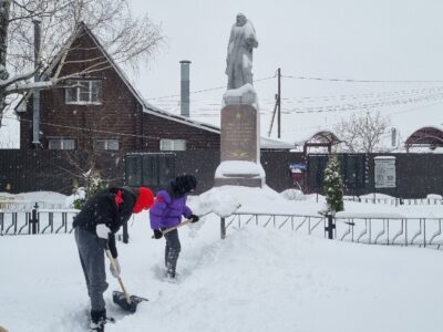 В Павлове выпало небывалое количество снега
