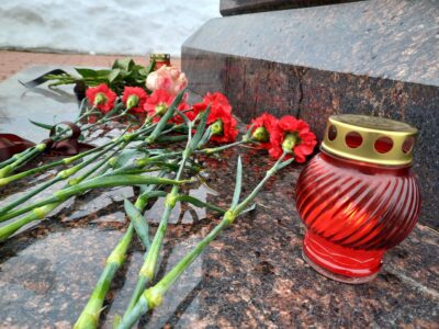 Павловчане скорбят со всей страной: памяти жертв теракта в «Крокус Сити Холле»